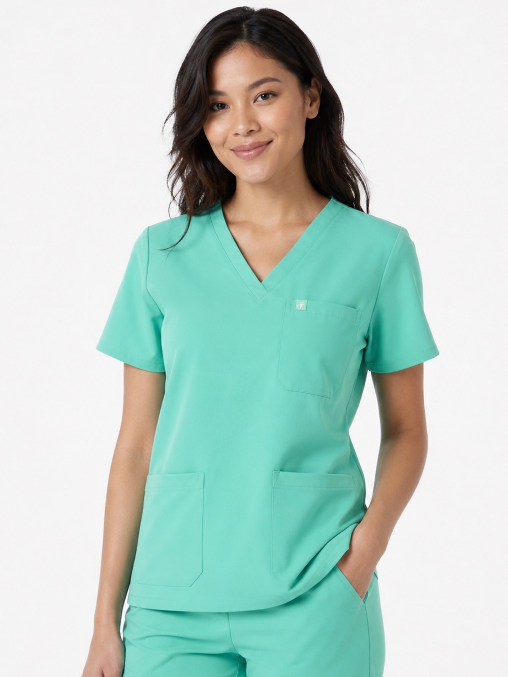 Garde-Malade Chloe Scrub Top Medium Fiji Green Classic 3 Pocket Stretch V-Neck